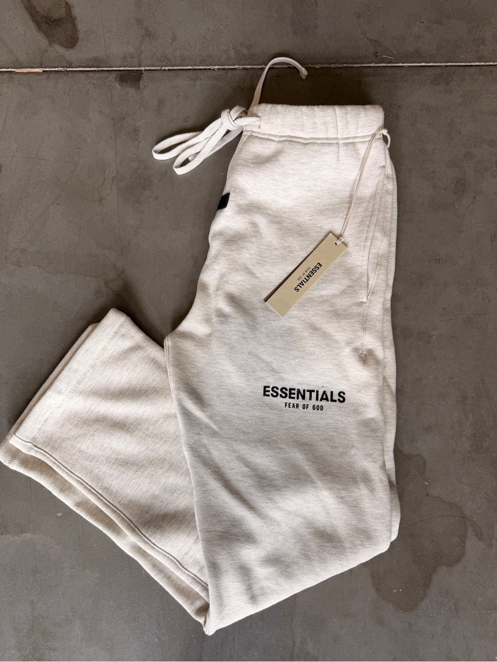 Fear of God ESSENTIALS Men's Light Oatmeal  Jogger Sweatpants